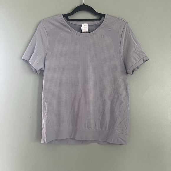 Athleta In Motion Seamless Tee Gray Size Large - Picture 1 of 5